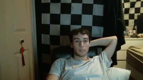 Ezra Naamah online show from January 24, 2:49 am