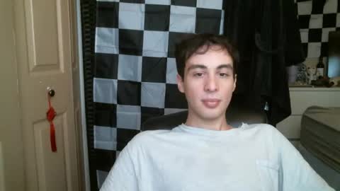 Ezra Naamah online show from January 19, 3:42 pm