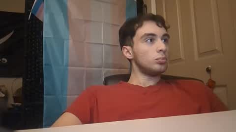 Ezra Naamah online show from December 13, 4:22 am