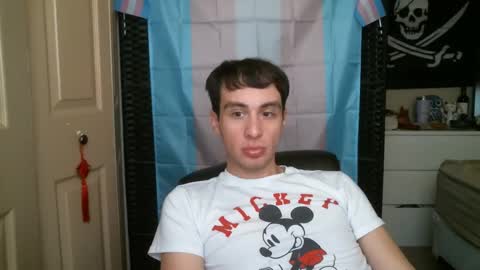 Ezra Naamah online show from January 6, 7:45 pm