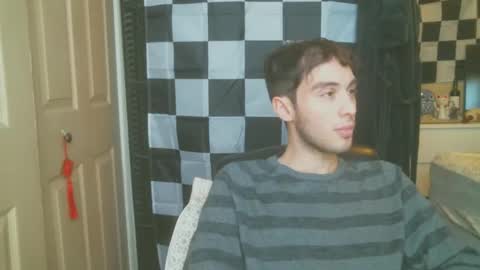 Ezra Naamah online show from March 6, 6:37 pm