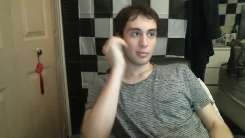 Ezra Naamah online show from January 29, 1:16 am