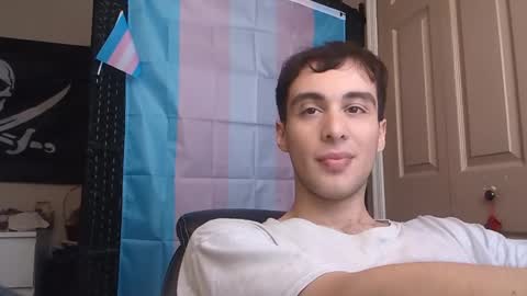 Ezra Naamah online show from December 17, 5:04 pm