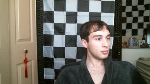 Ezra Naamah online show from January 15, 1:52 pm