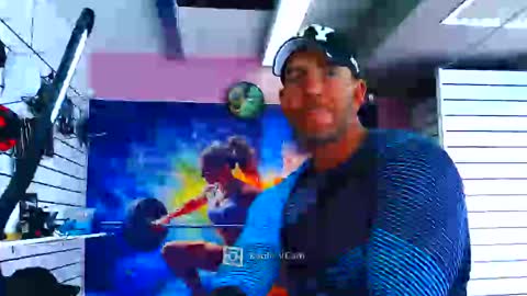 fabxxxl online show from April 1, 11:23 am