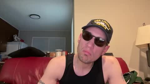 farkyfarknthamunkybunch online show from April 18, 2:46 am