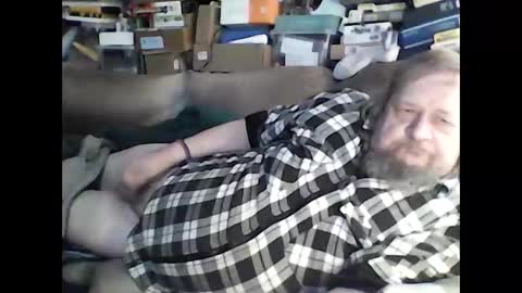 HoneyCumJuice4U online show from December 11, 3:04 am