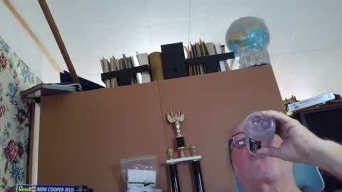 Fred. online show from September 13, 8:43 pm