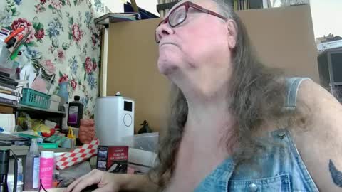 Fred. online show from March 10, 6:34 pm