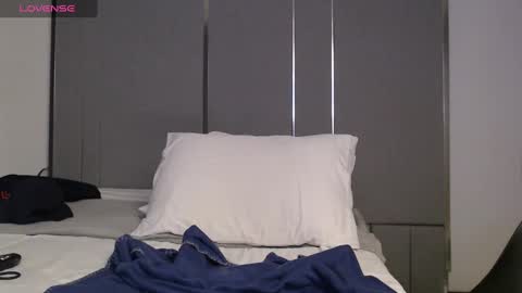 FAUSTO online show from December 11, 1:28 am