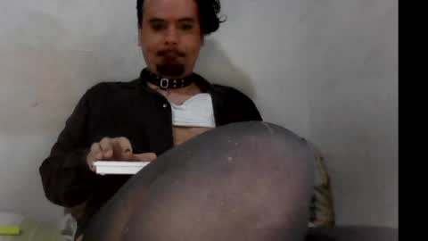 Faux Feitico VSW online show from April 1, 3:20 pm