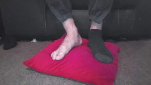 feet_lover101202 online show from December 20, 6:31 am