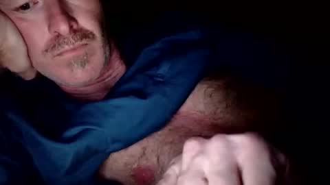 Max online show from November 13, 10:03 pm