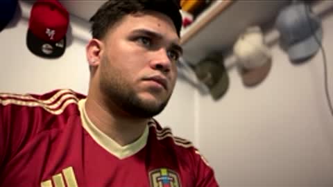 felipeluisrf online show from January 18, 5:53 am