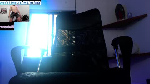 Snapshot of felipevega01 chatting on December 8, 12:19 pm felipe online show from December 8, 12:19 pm