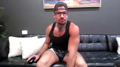 Felix Gonzalez online show from November 25, 3:08 am