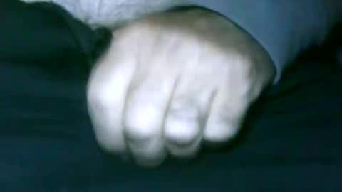 fer_2197 online show from November 7, 6:33 pm