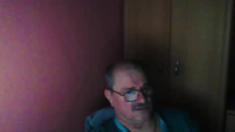 ferda5908736 online show from February 9, 9:17 pm