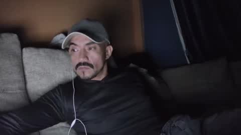 fernand89 online show from December 14, 6:24 am