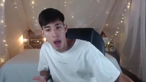 FER PHOENIX online show from December 10, 3:08 am