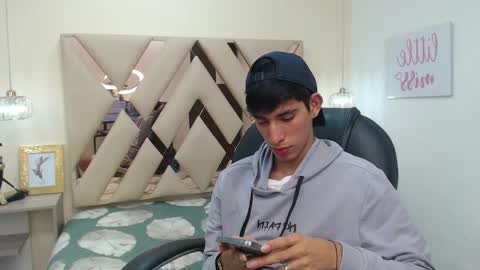 FER PHOENIX online show from February 27, 3:58 am