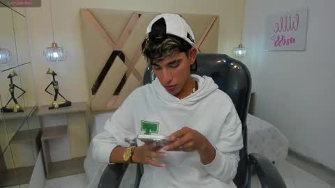 FER PHOENIX online show from October 7, 3:21 am