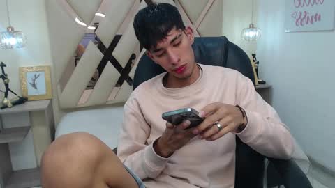 FER PHOENIX online show from March 8, 3:37 am