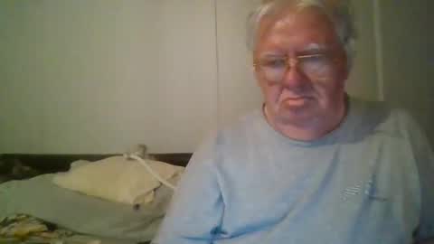 fewxtrapounds985 online show from October 1, 1:04 pm