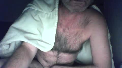 Beachmancan online show from February 1, 9:08 pm