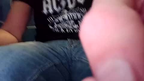 fifi010203 online show from November 2, 3:27 pm