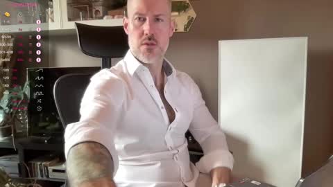 Rubn online show from January 2, 9:22 am