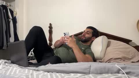 fitcurvyman4fun_69 online show from March 3, 8:26 pm