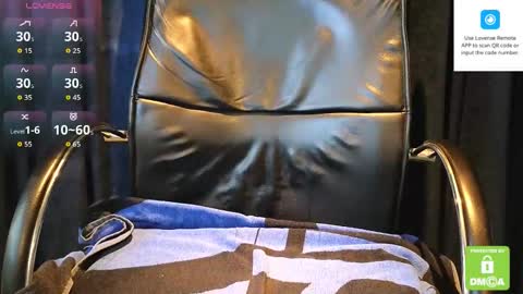 fitguy_84 online show from November 3, 5:59 pm