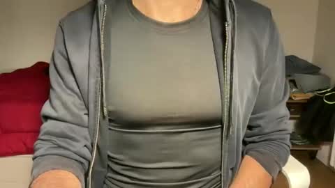 Fla is short for Flavio online show from October 20, 6:45 pm