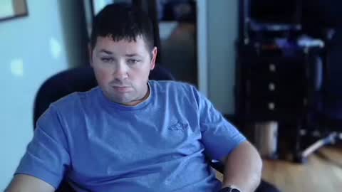 Snapshot of flguy_mike chatting on October 15, 5:31 pm FL guy online show from October 15, 5:31 pm