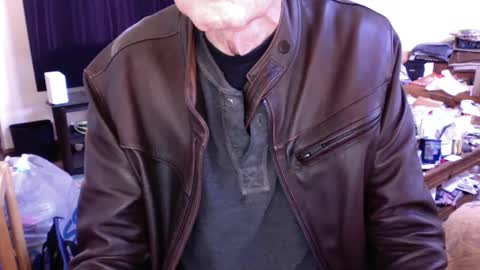 flip4u online show from December 11, 8:38 pm