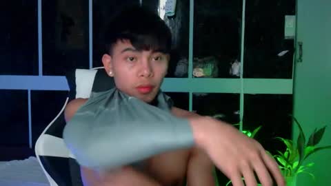 flirtfactorx online show from December 4, 9:33 pm