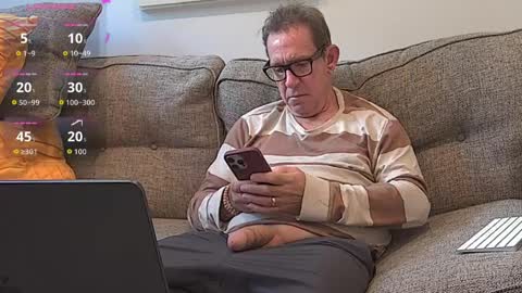 Flickrbrite online show from April 10, 5:09 pm