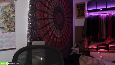 Folleti online show from December 3, 7:47 am