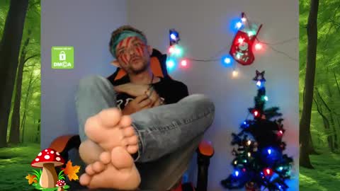 forest brat online show from December 24, 9:39 am