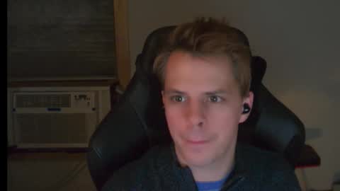 forever_broken online show from December 17, 5:47 am