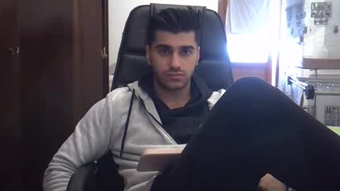 fortiori8 online show from December 19, 8:02 am