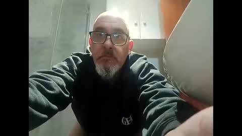 frajimhorm online show from January 11, 11:25 am