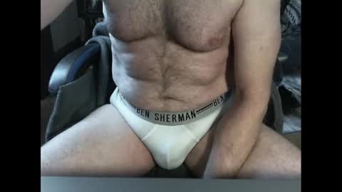 Snapshot of francois4059 chatting on January 14, 1:49 pm Franois online show from January 14, 1:49 pm