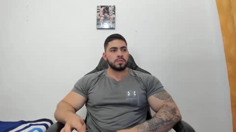 frank_foxx1 online show from November 2, 3:55 am