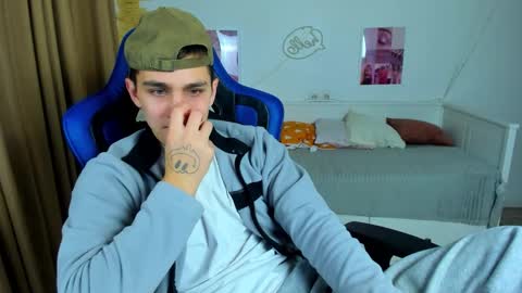 Frank online show from November 19, 6:13 am