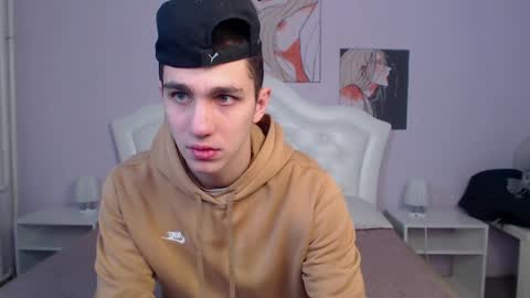 Frank online show from December 6, 2:46 am