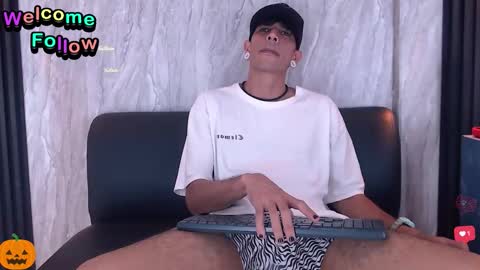 Franvill trato online show from October 24, 9:16 pm