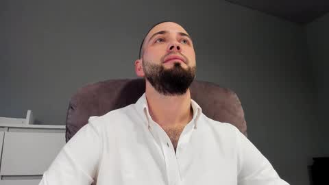 Andrew online show from September 26, 10:46 am