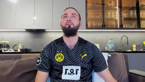 Andrew online show from November 6, 6:33 pm